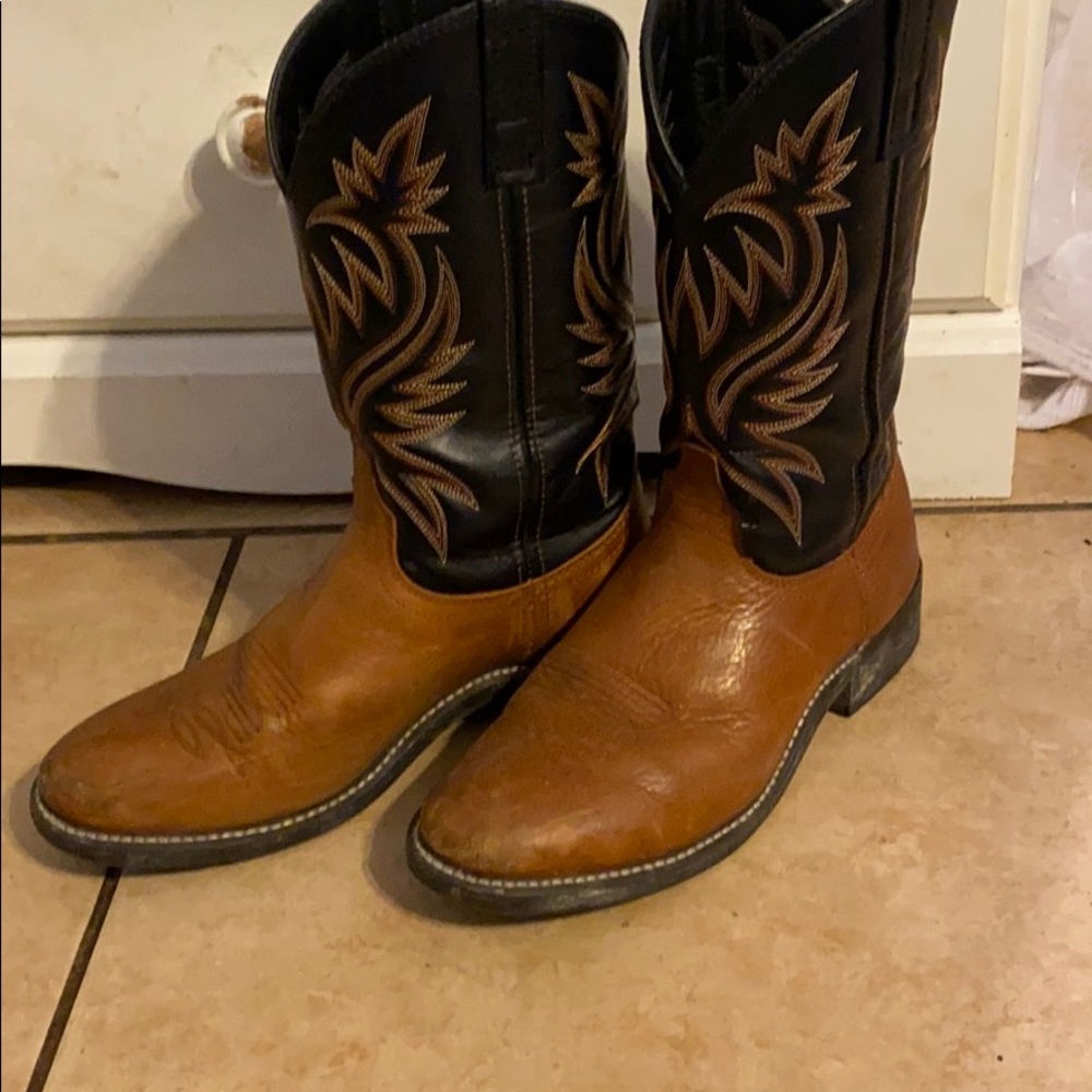 Laredo men’s 9d used boots